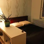 Designer Apartment In Old Town